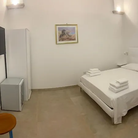 Alojamento de Acomodação e Pequeno-almoço Domus Avi -