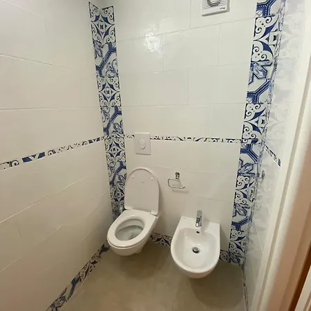 Domus Avi - Alojamento de Acomodação e Pequeno-almoço