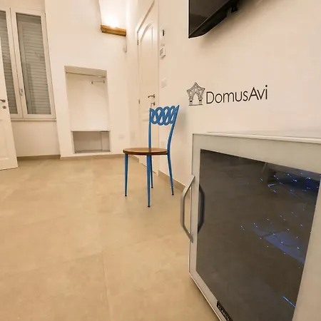 Domus Avi - Couette-café Taviano (Lecce)